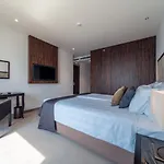 Ξενοδοχείο Bellevue Superior 4*