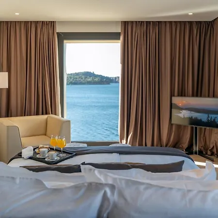 Hotel Bellevue Superior 4*