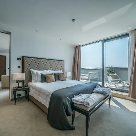 Bellevue Superior ホテル 4*