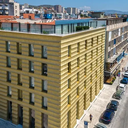 Hotel Bellevue Superior Szybenik