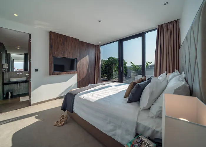 Bellevue Superior ホテル