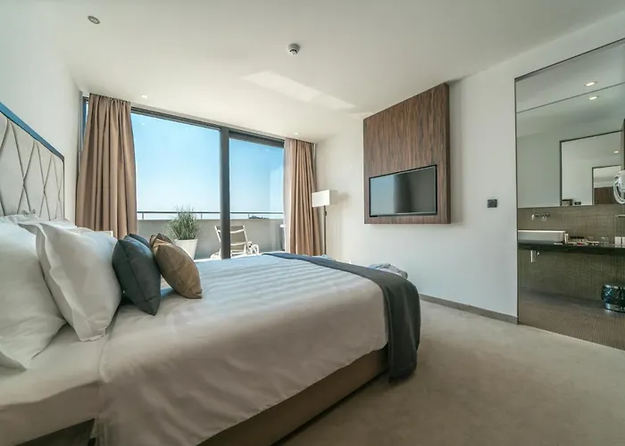 ホテル Bellevue Superior