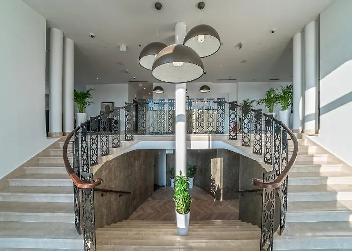 Bellevue Superior 希贝尼克